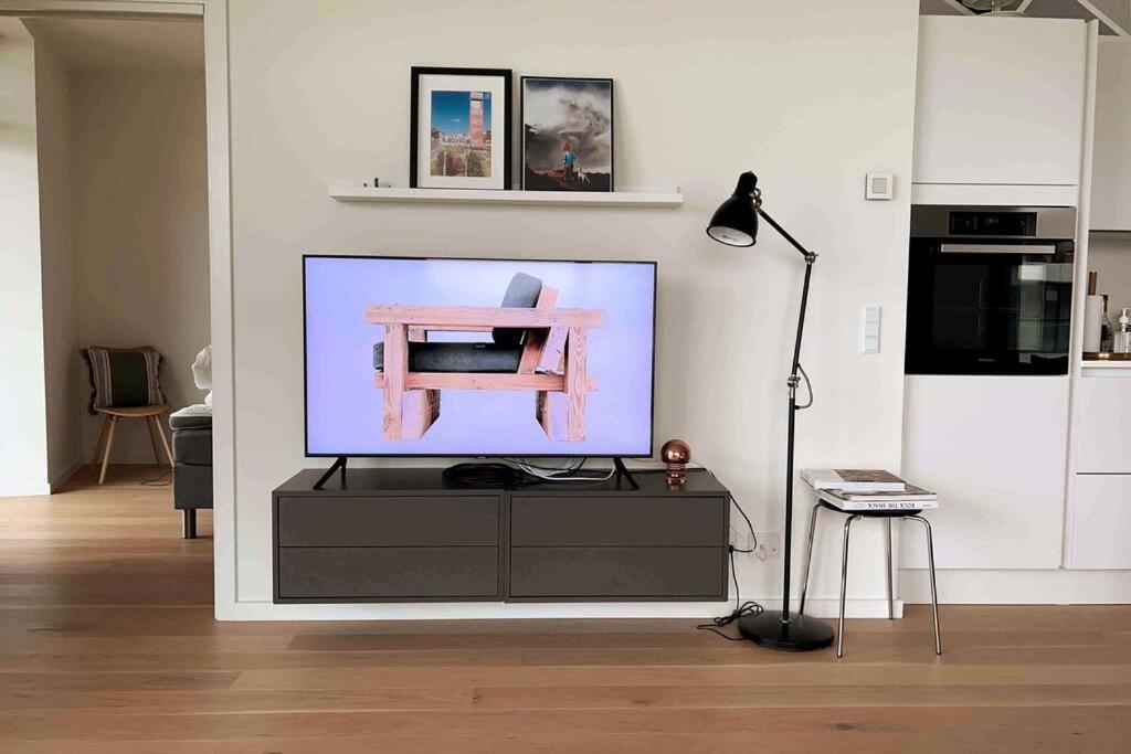 Appartamento Bo Med Stil Og Udsigt Til Aarhus Lystbadehavn Esterno foto