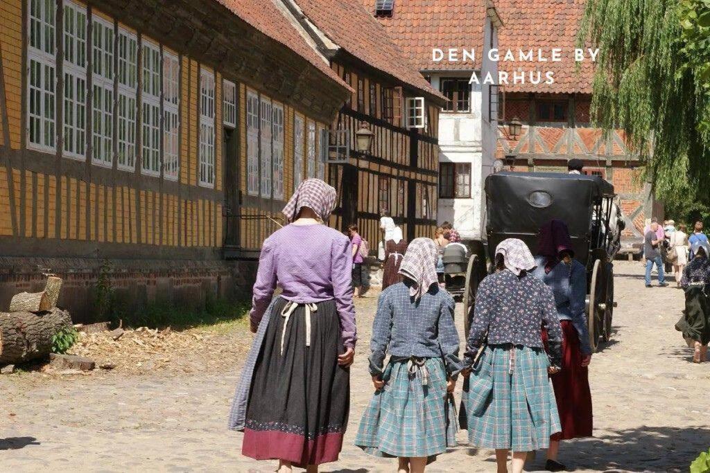 Appartamento Bo Med Stil Og Udsigt Til Aarhus Lystbadehavn Esterno foto
